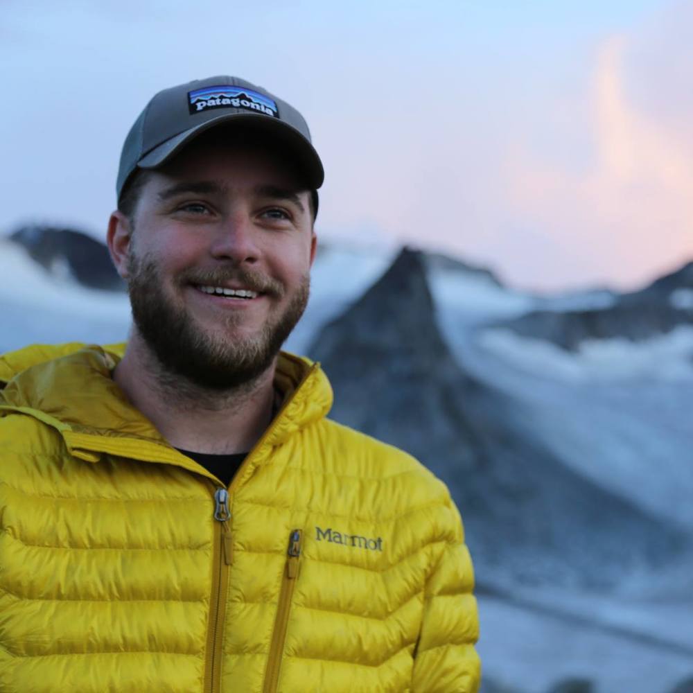 Meet your Posher, Corey